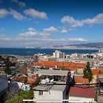 3 Katli Ucuz Manzarali Ev İzmir