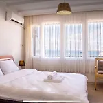 3 Katli Ucuz Manzarali Ev İzmir